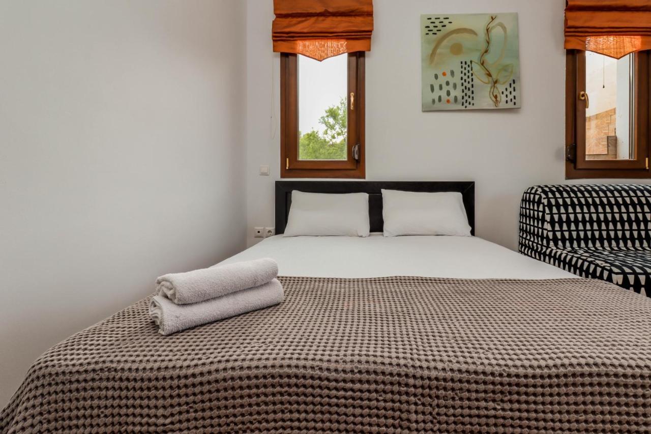 Suite Acropolis Serres Next To Center ภายนอก รูปภาพ