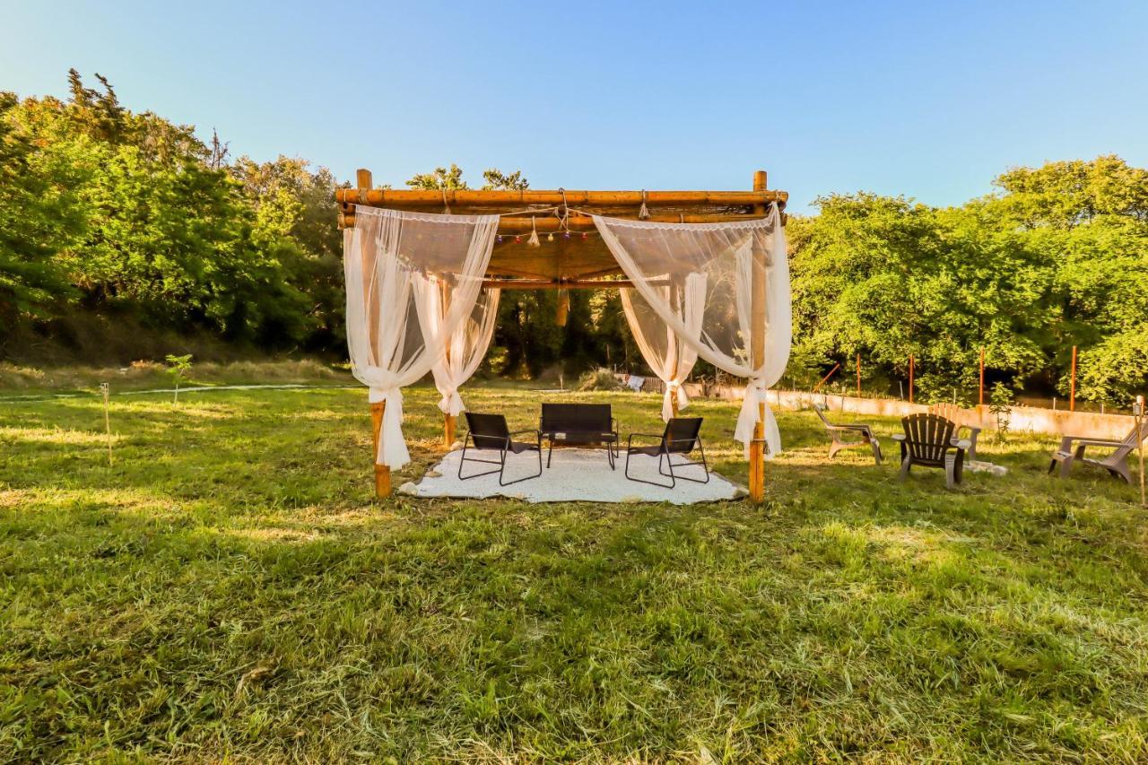 Suite Acropolis Serres Next To Center ภายนอก รูปภาพ