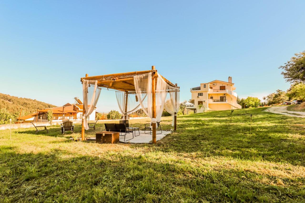 Suite Acropolis Serres Next To Center ภายนอก รูปภาพ