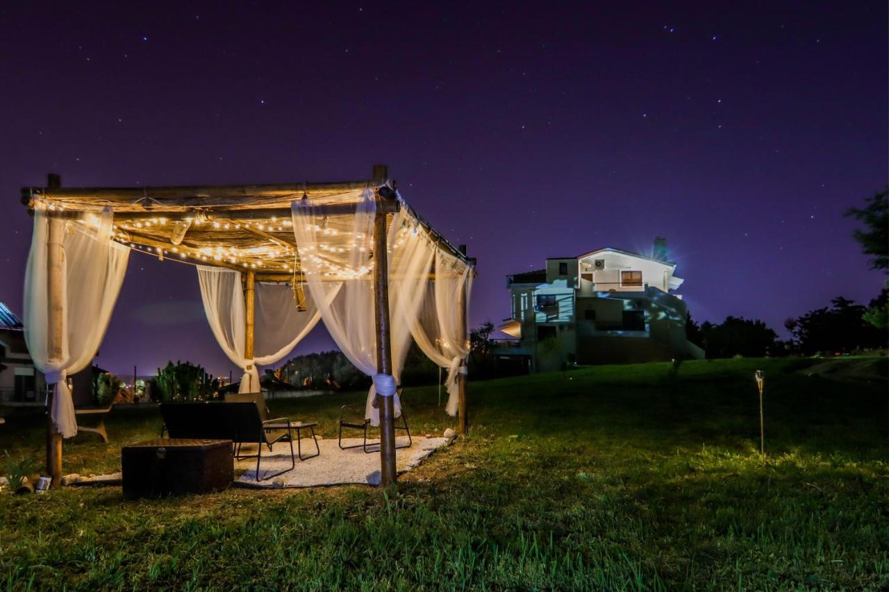 Suite Acropolis Serres Next To Center ภายนอก รูปภาพ